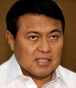 FORTUNE IN NUMBERS. Senator Manuel Villar, Jr. (Corbis)