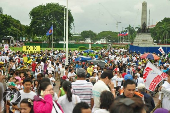 The crowd in Monday's Million People March against Pork Barrel in Luneta. Photo by Demerie Dangla, UP Aperture
