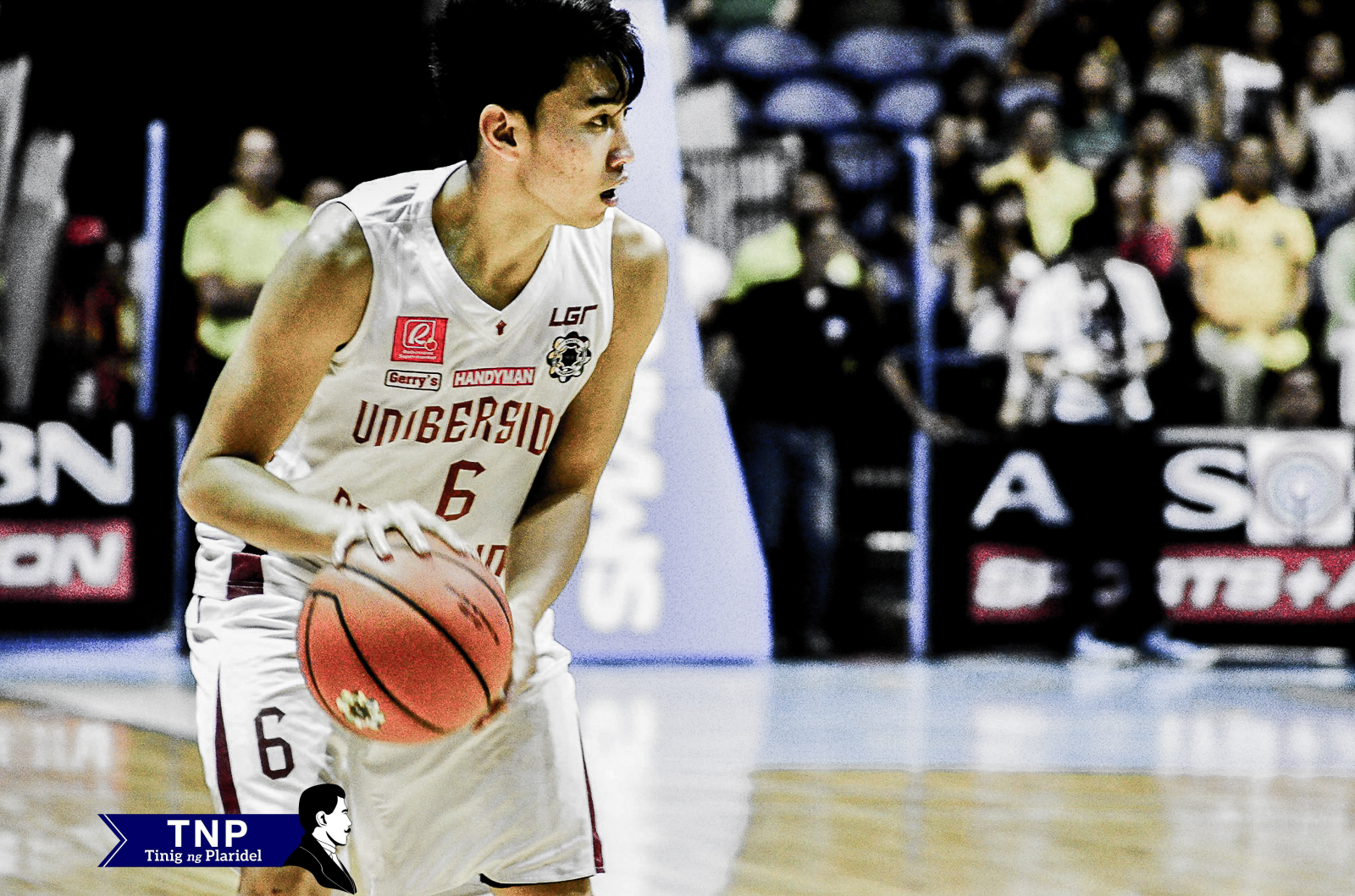 Jett Manuel scored 16 points in this game but was not enough to lift his team past FEU, 58-75.